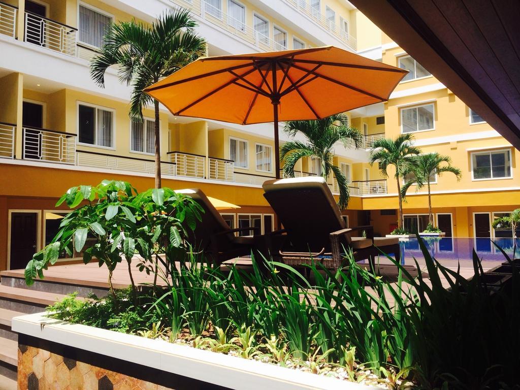 Sylvia Hotel Premier Kupang Kupang  Exteriör bild