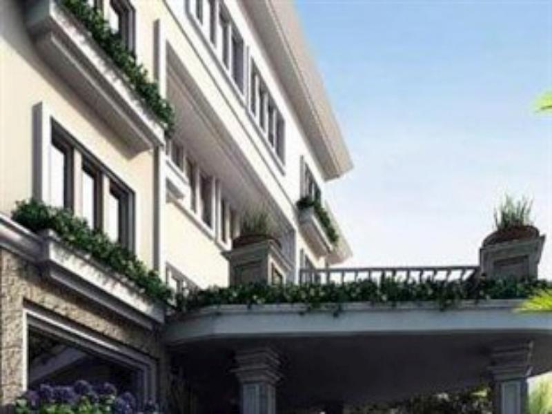Sylvia Hotel Premier Kupang Kupang  Exteriör bild